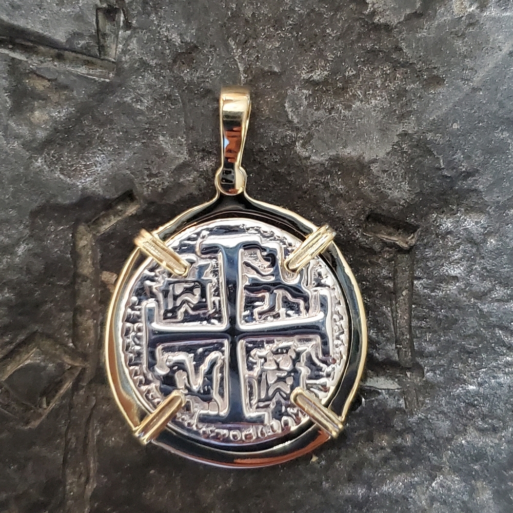 COPY - Atocha silver with 14kt gold bezel